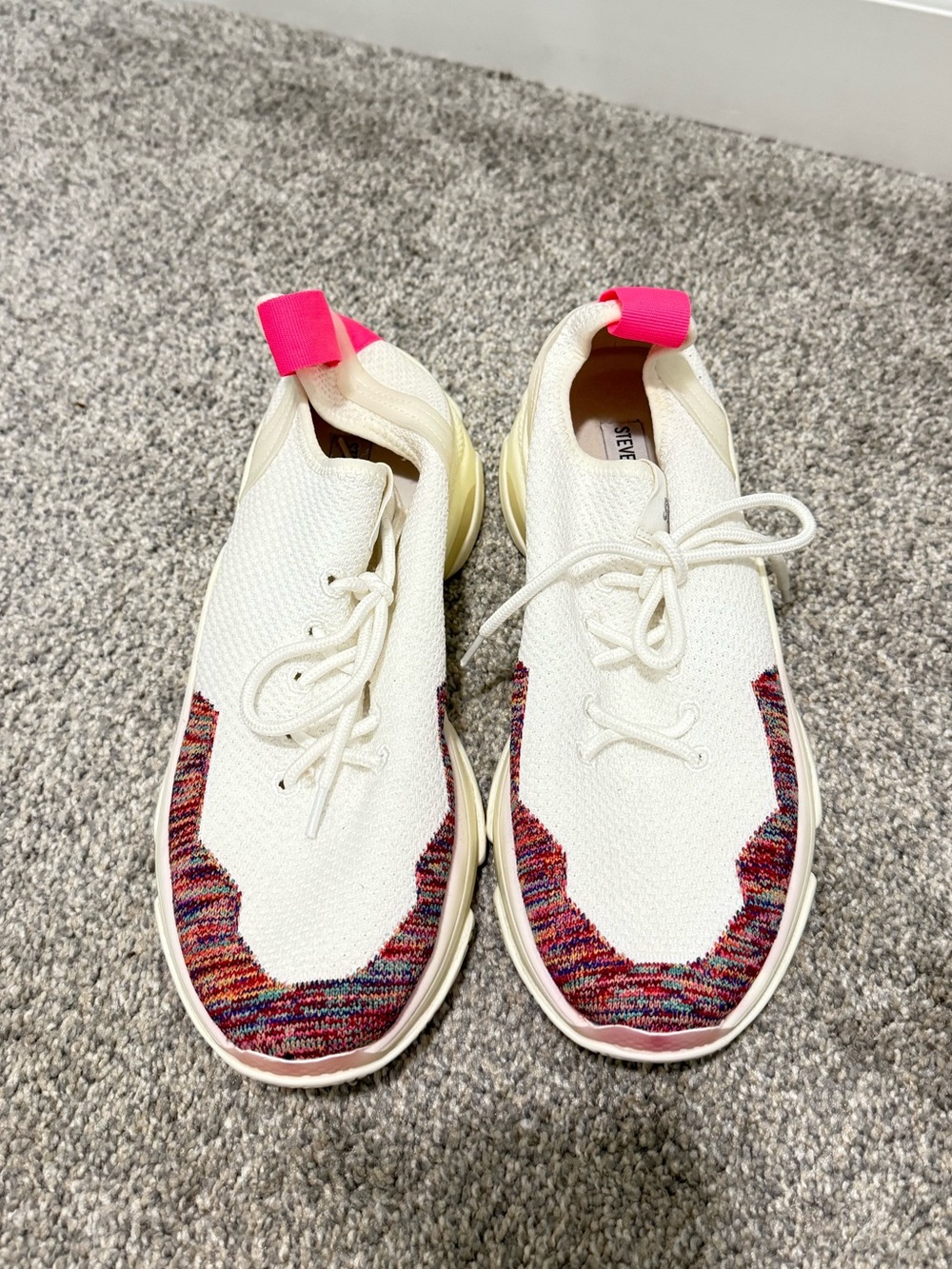 Steve Madden Cream Knit Sneakers with Multicolor Toe and Hot Pink Pull Tabs